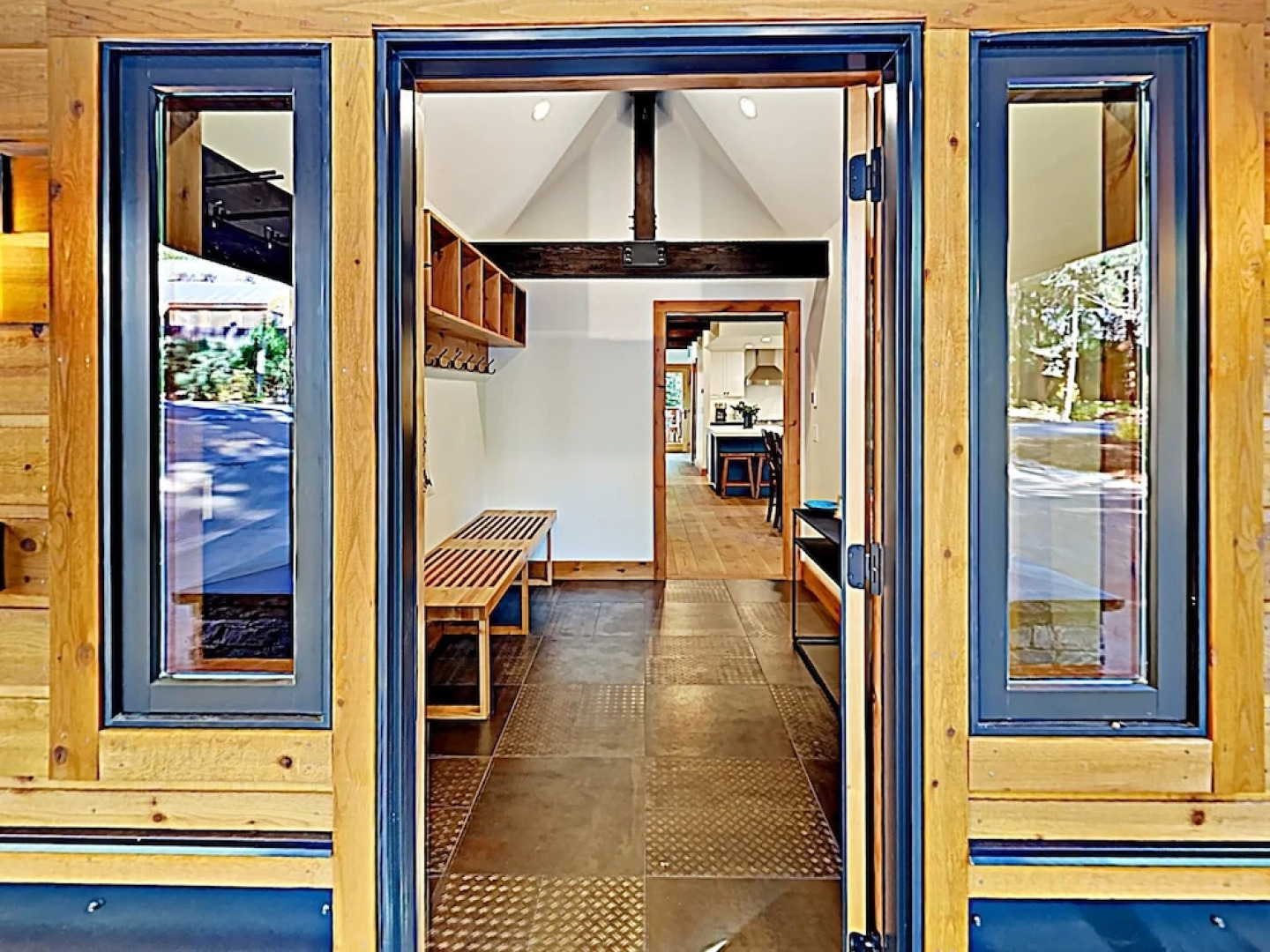 3816 Dinah Cabin at Carnelian Bay - 3 Br Cabin