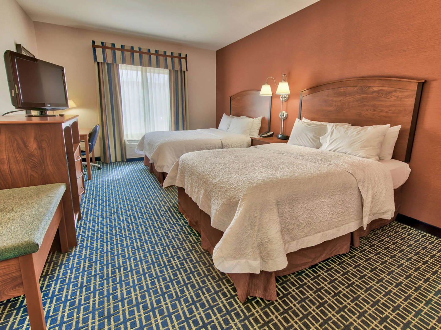 Hampton Inn & Suites Ridgecrest