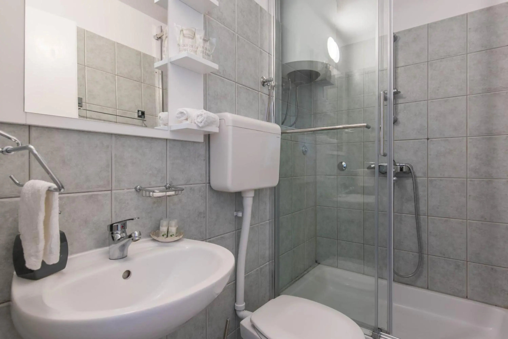 Beachfront Apartmants Zanic