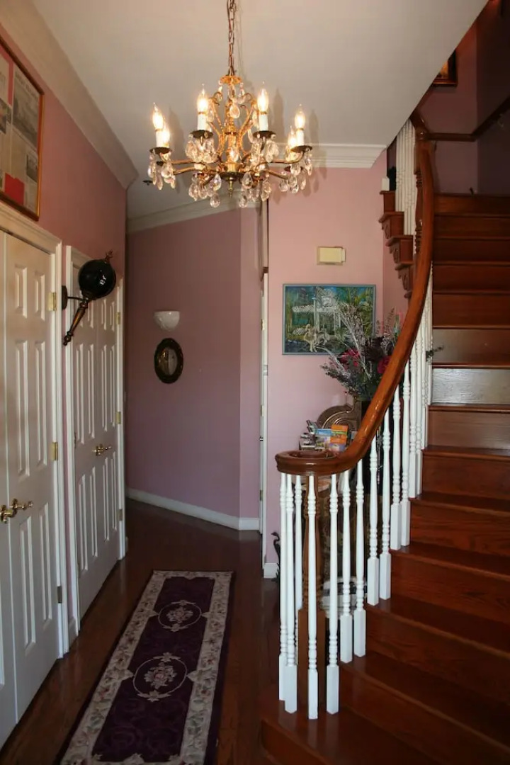 Heron Cay Lakeview Bed & Breakfast Inn