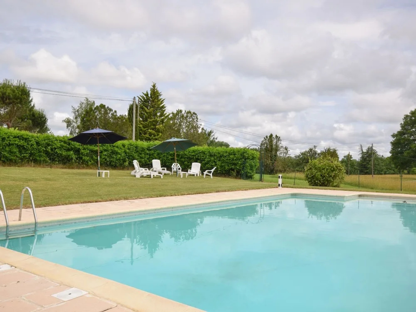 Spacious and Beautifully Situated Gite With Large Pool and Lots of Privacy