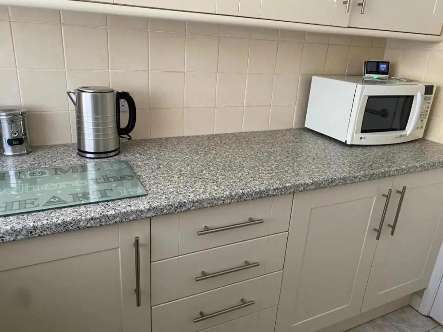 Riverside Park Ground Floor Apartment - St Neots