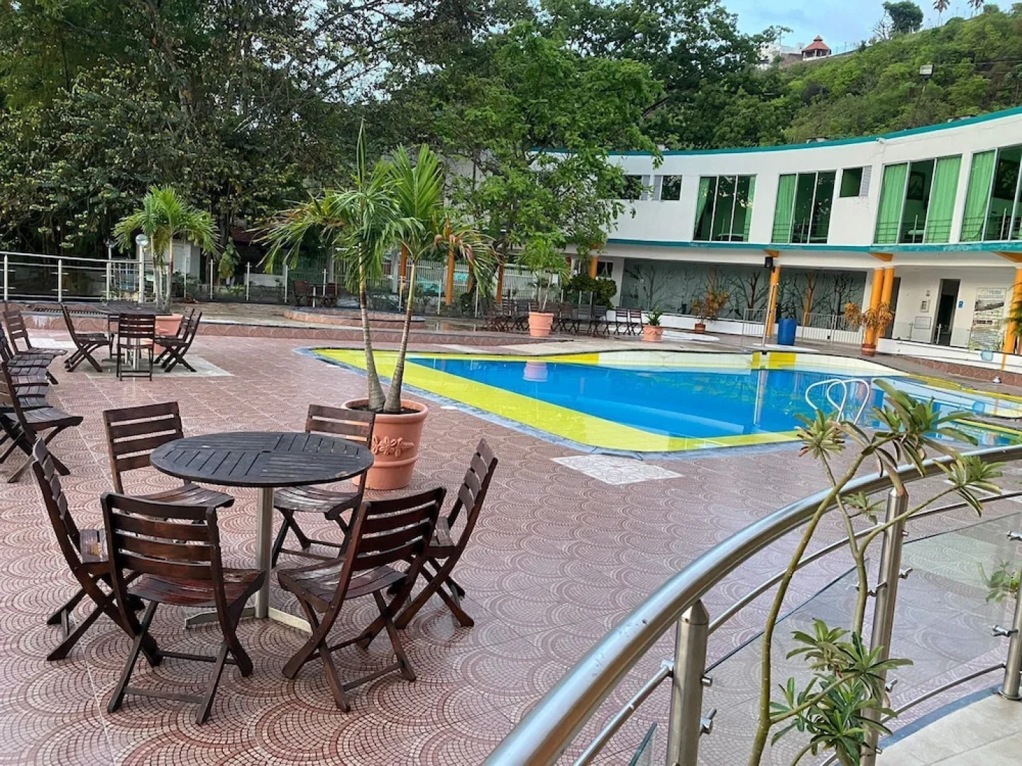 Hotel La Cascada Cristalina