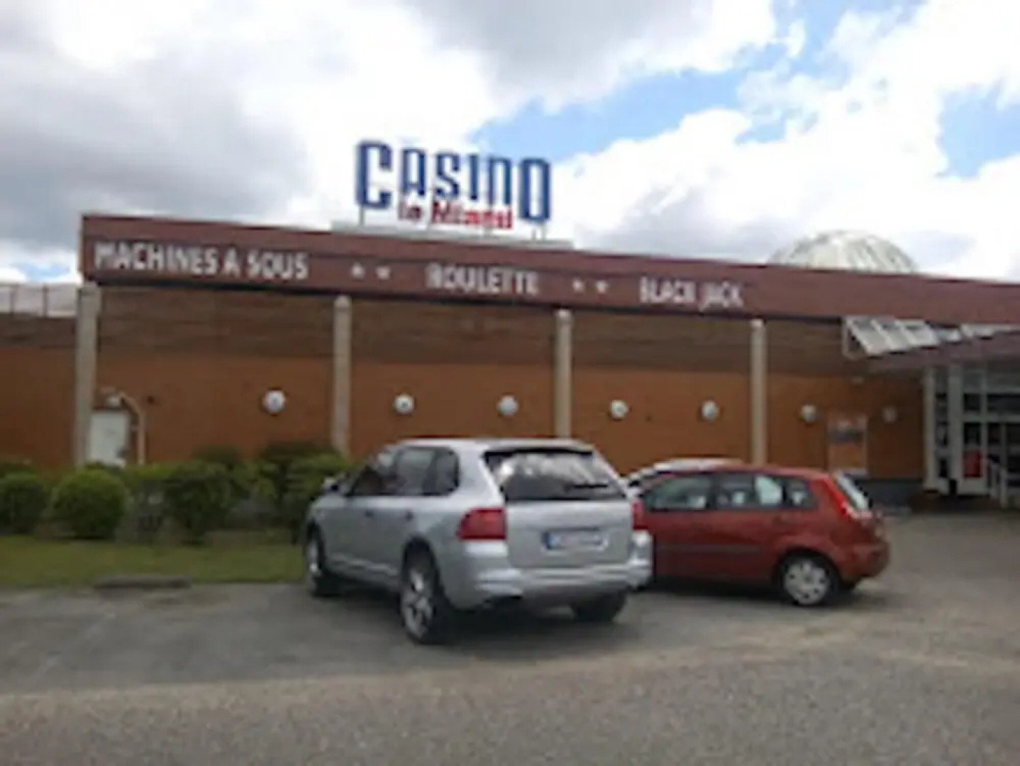 Bungalow With 3 Bedrooms in Andernos-les-bains, With Pool Access and F