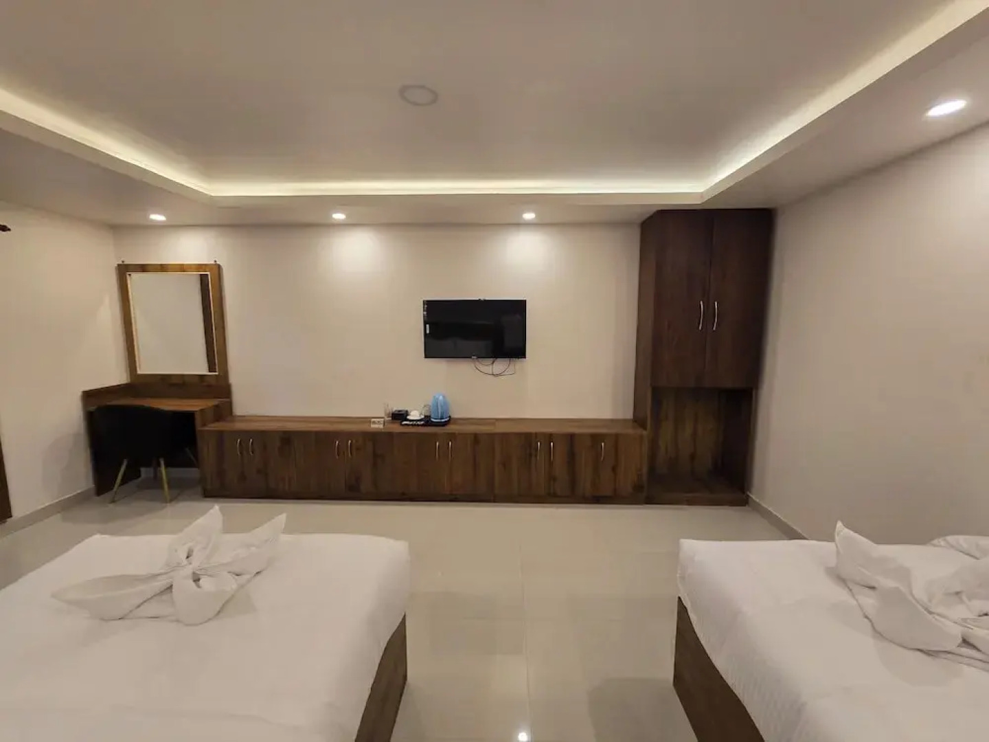 Hotel Kavaana Bardibas