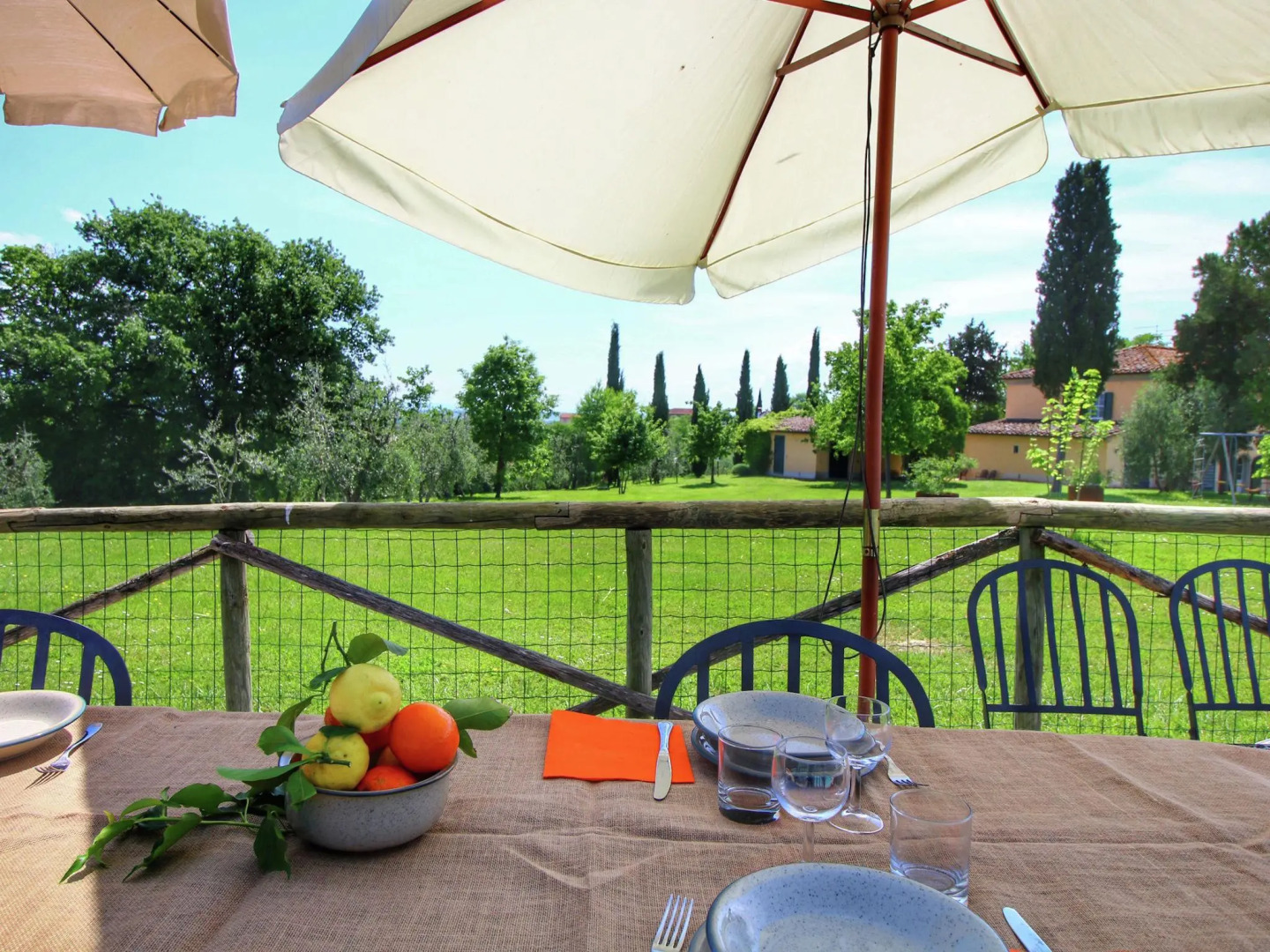 Villa With Swimming Pool in Marciano