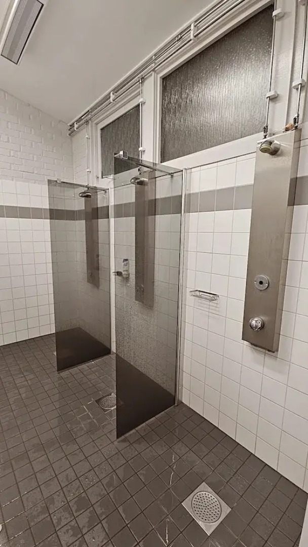 Kallhällsbaden Vandrarhem - Hostel