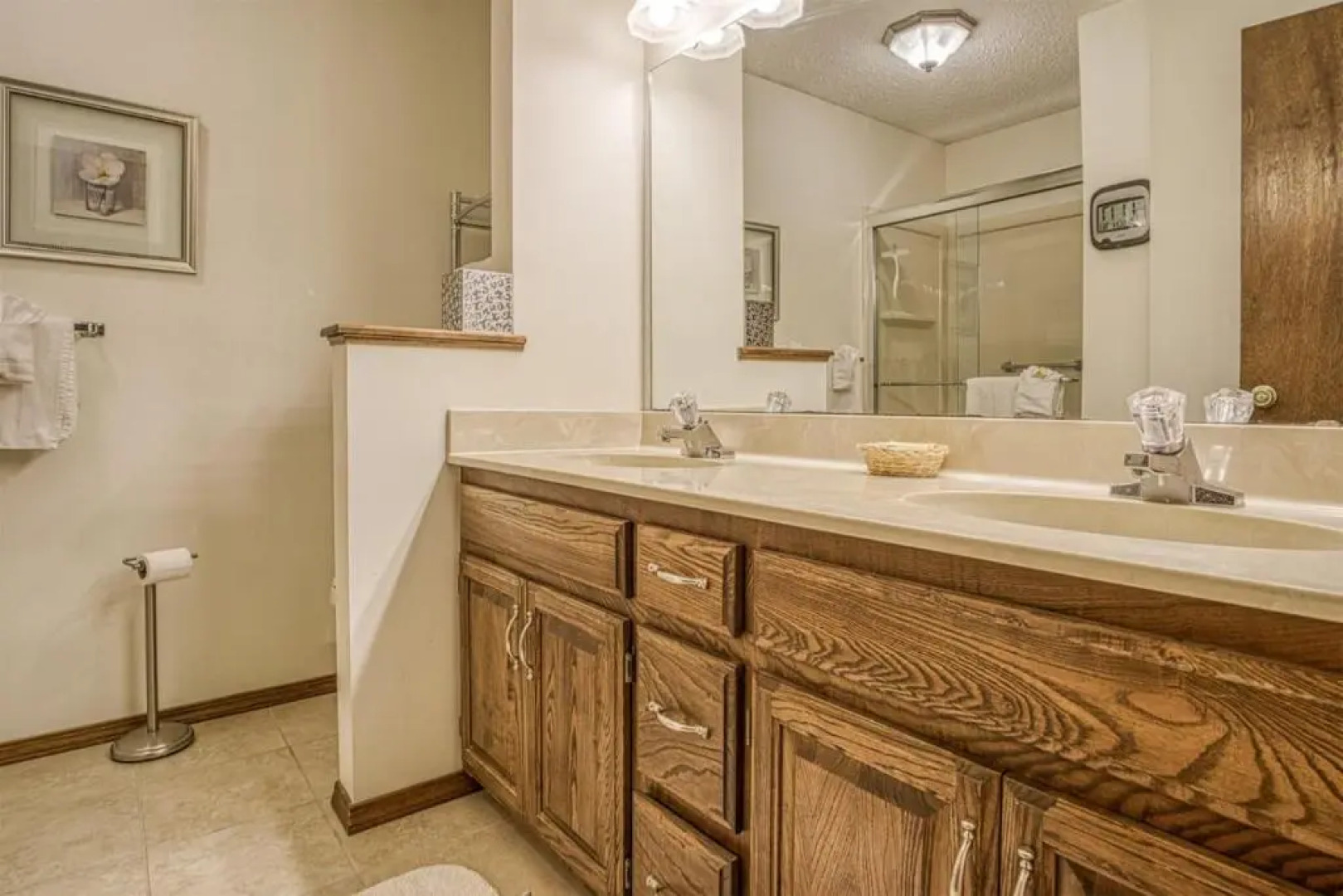 02101 - 1 LaCanada Lane