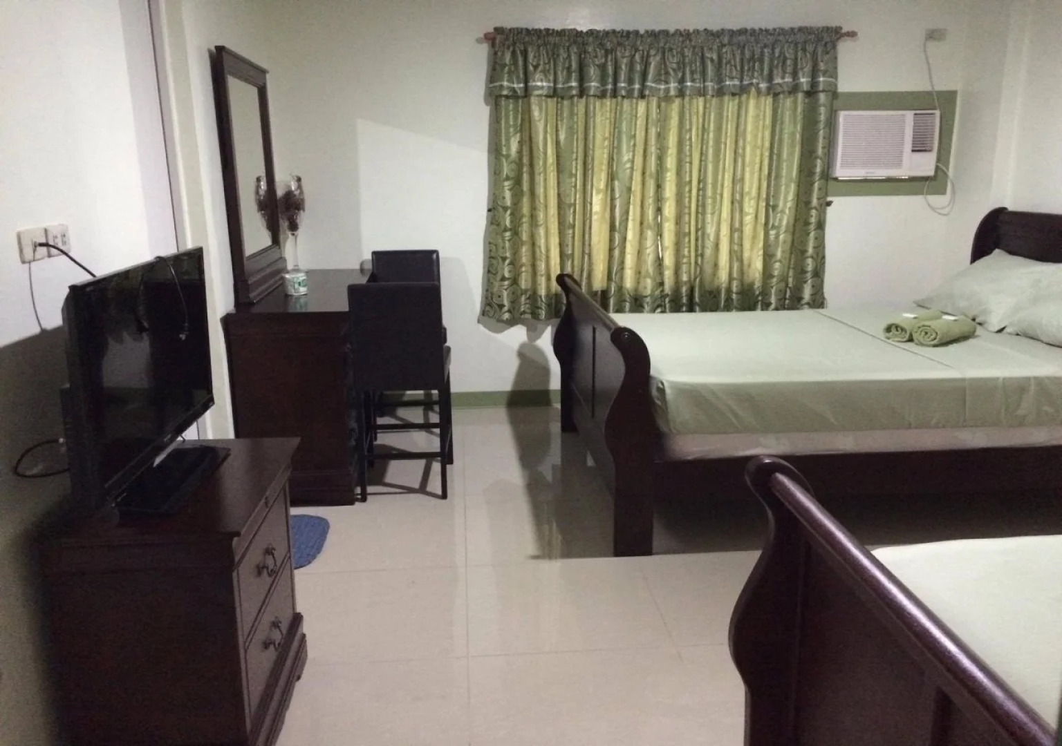 Raquels Pensionne House