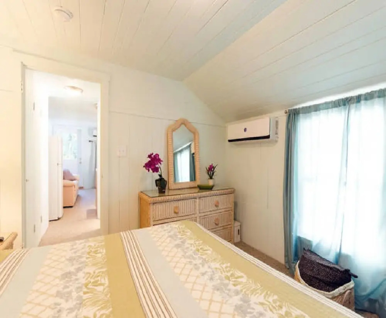 Treasure Island Vacations by TechTravel