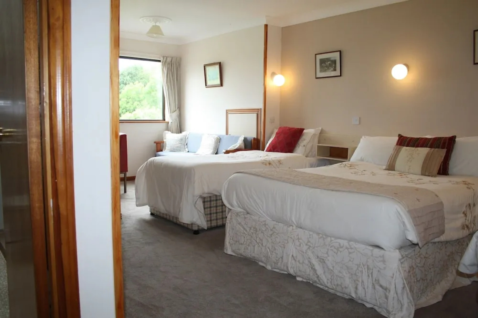 Corrib Wave Guesthouse