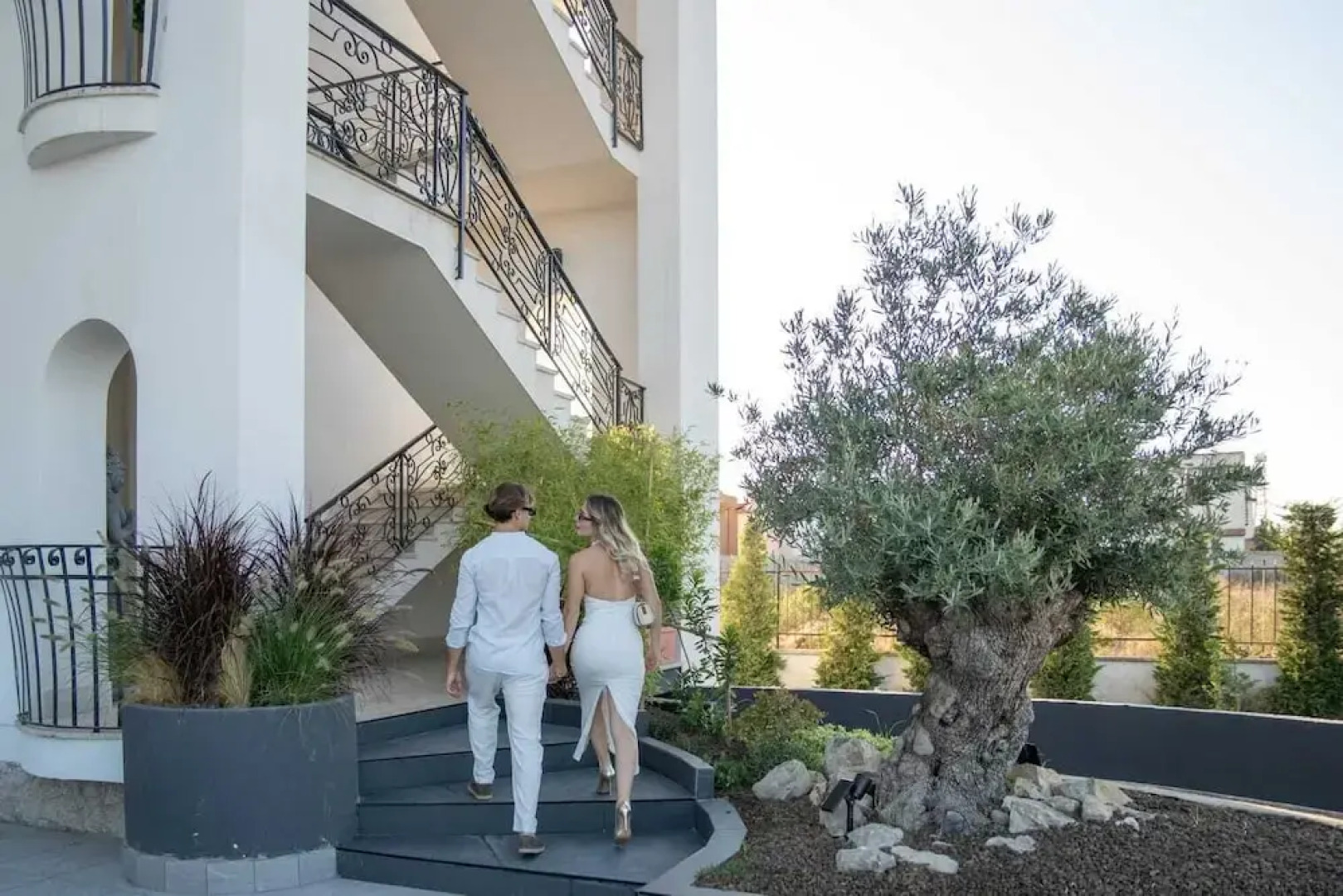 Viroga suite apartments