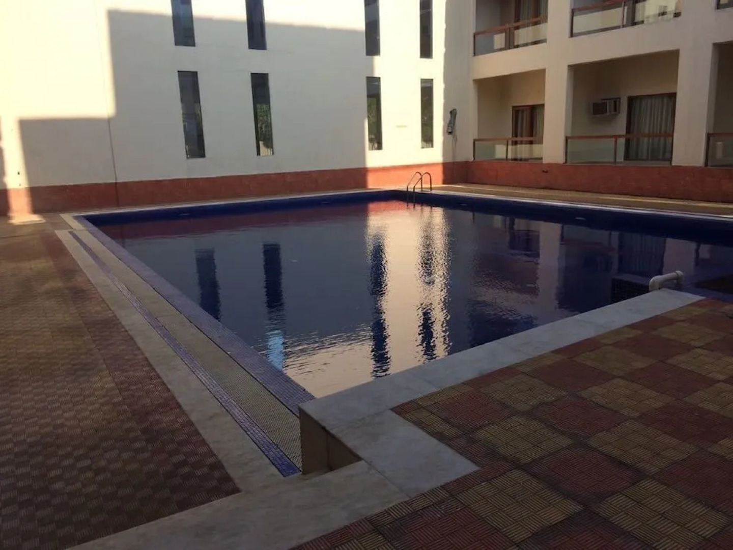 Kings Crown Resort - Mandarmani