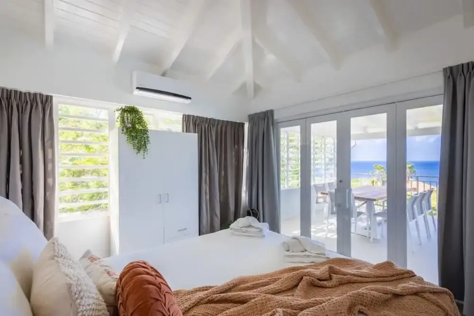 Coral Dreams Ocean Whispers at Villa Solaris