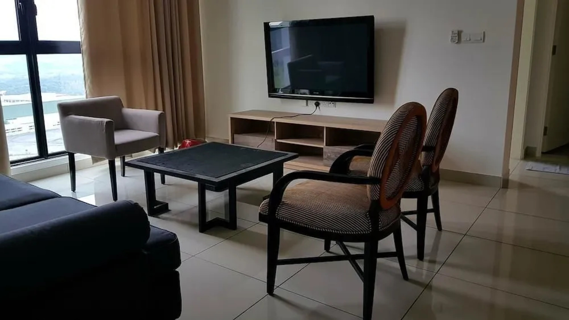 Alyssa Conezion Suite