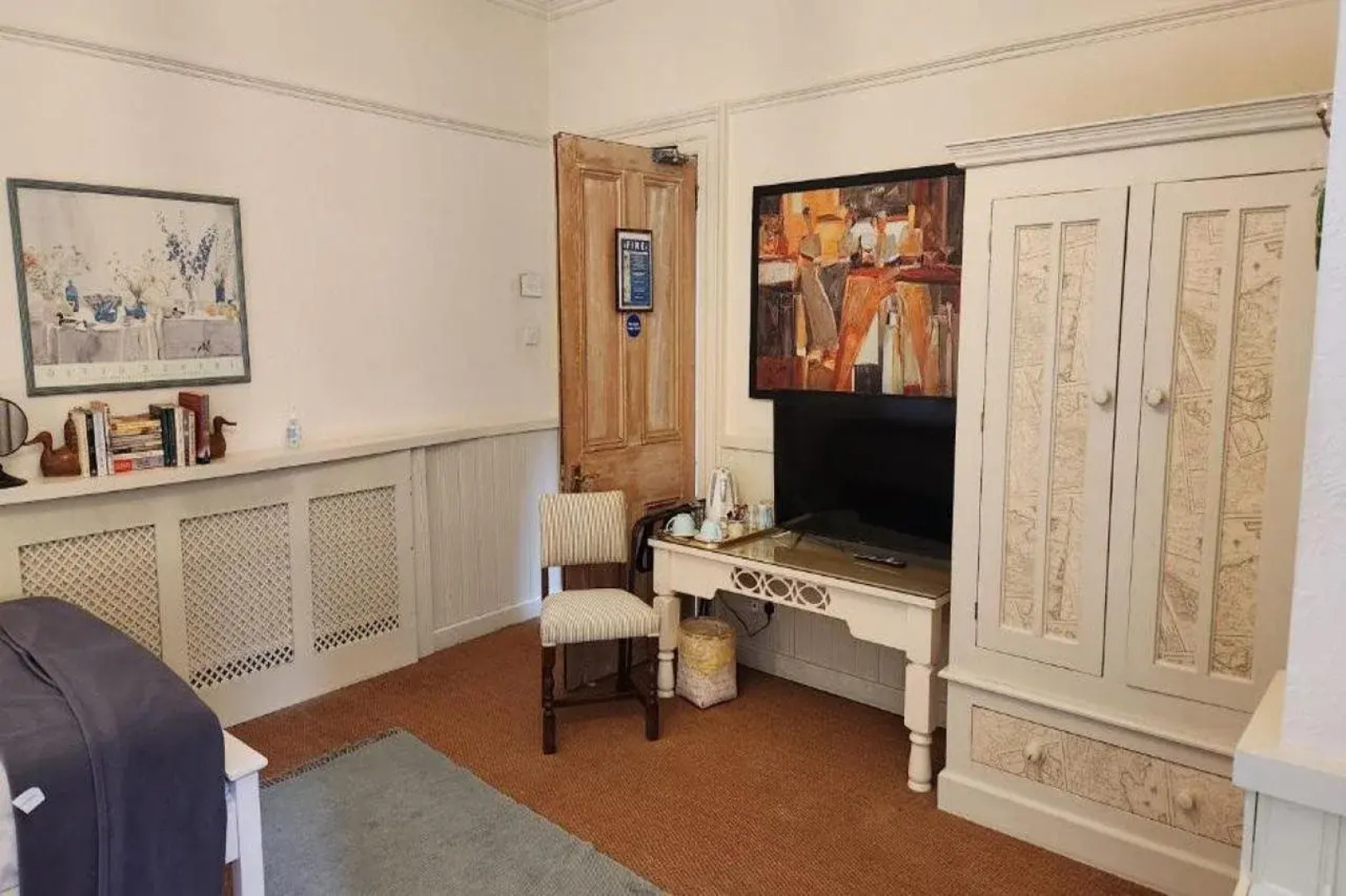 OYO Cornerstone Manor Hotel