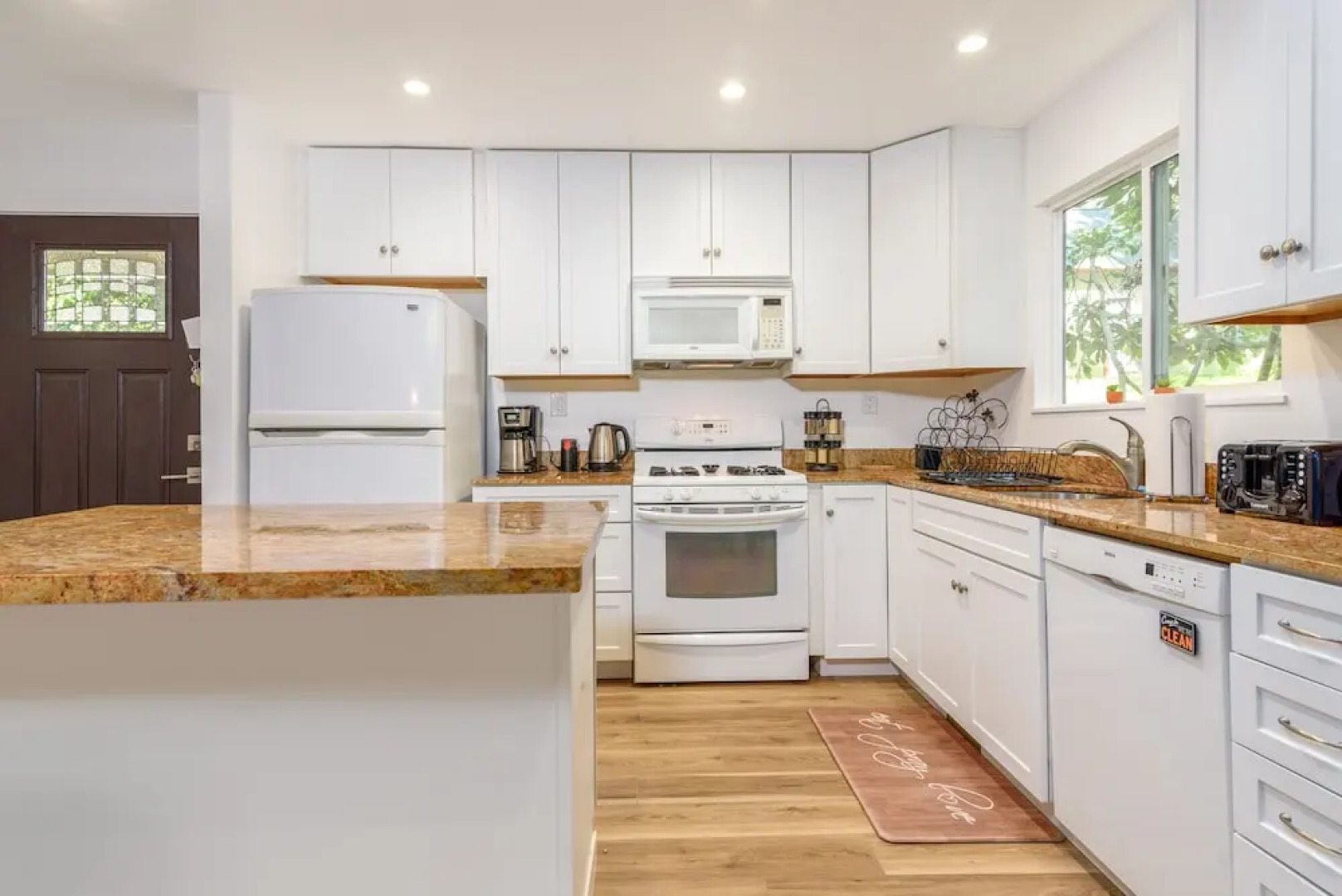 Searenity by the Sea