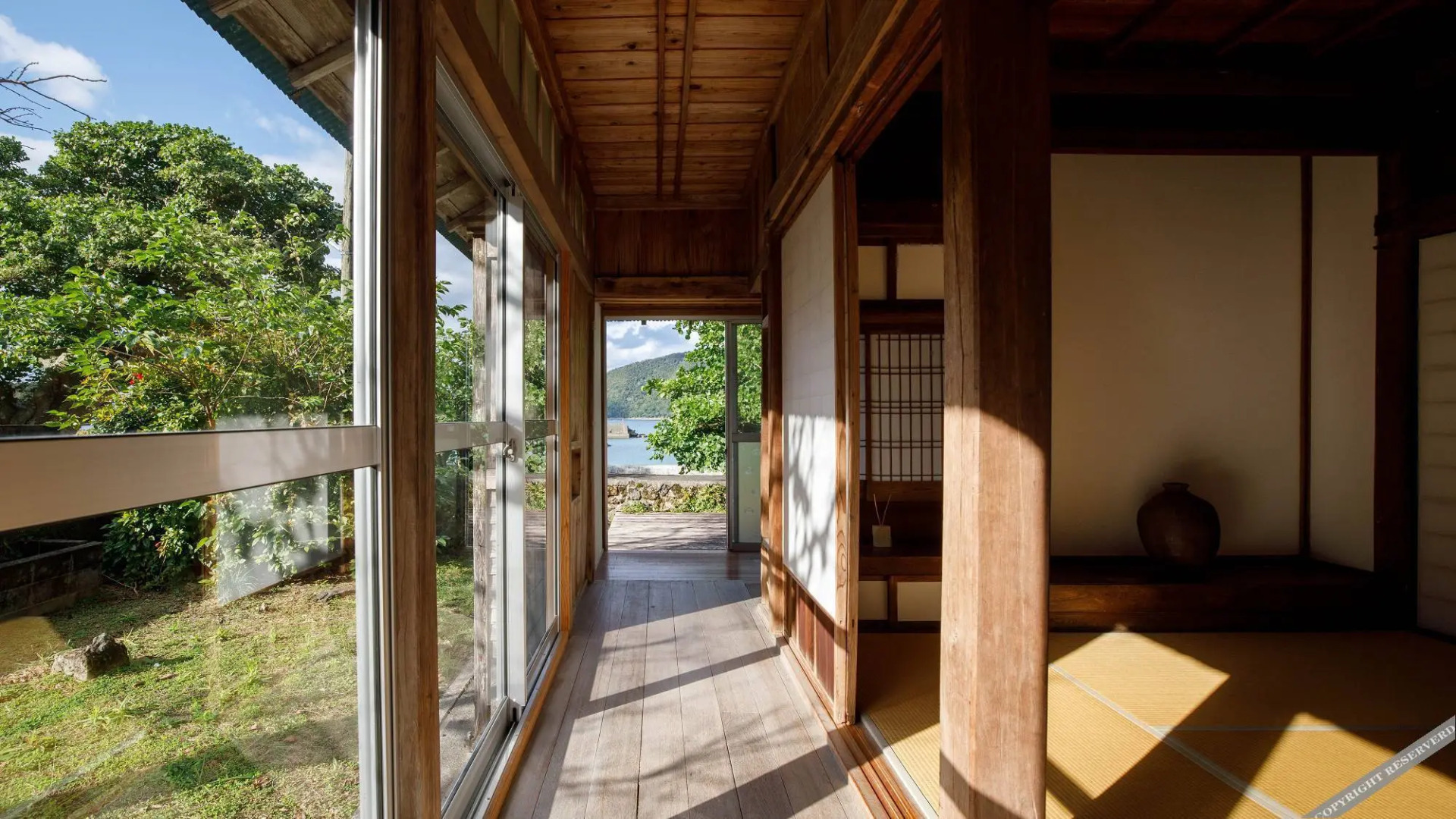 Denpaku Lily No Ie <Amamioshima>