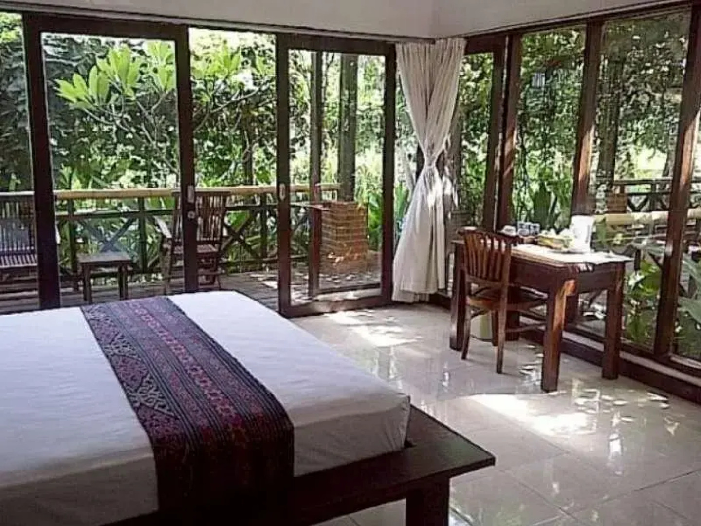 Lovina Ecolodge