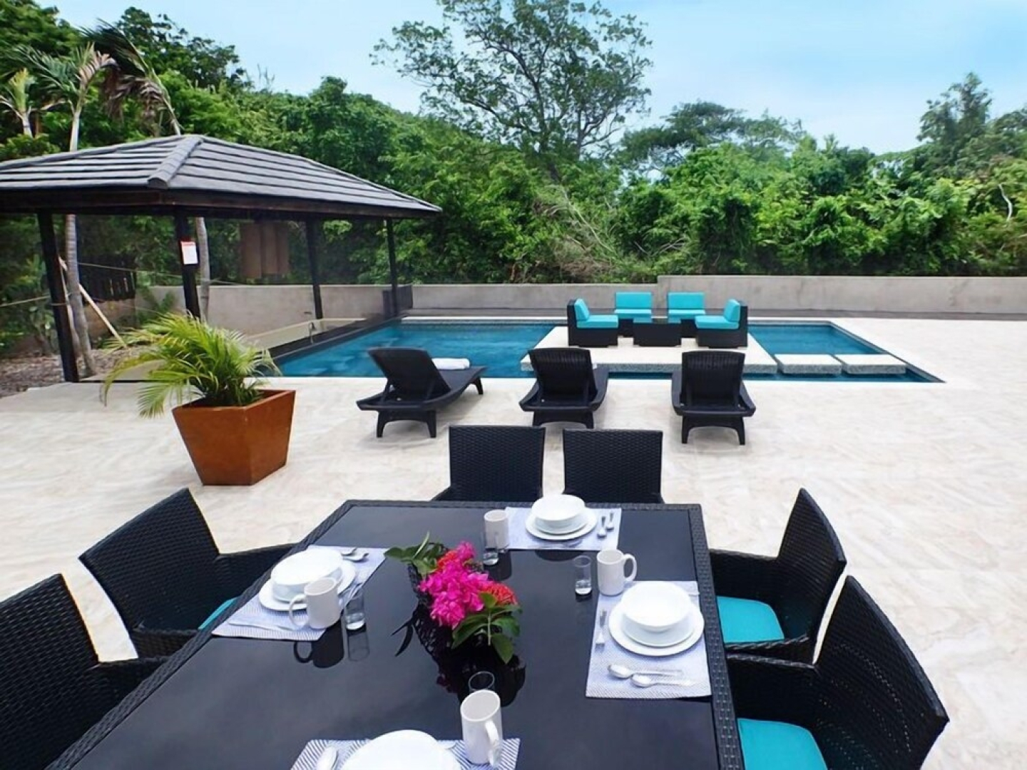 Cool Breeze, 3BR by Jamaican Treasures