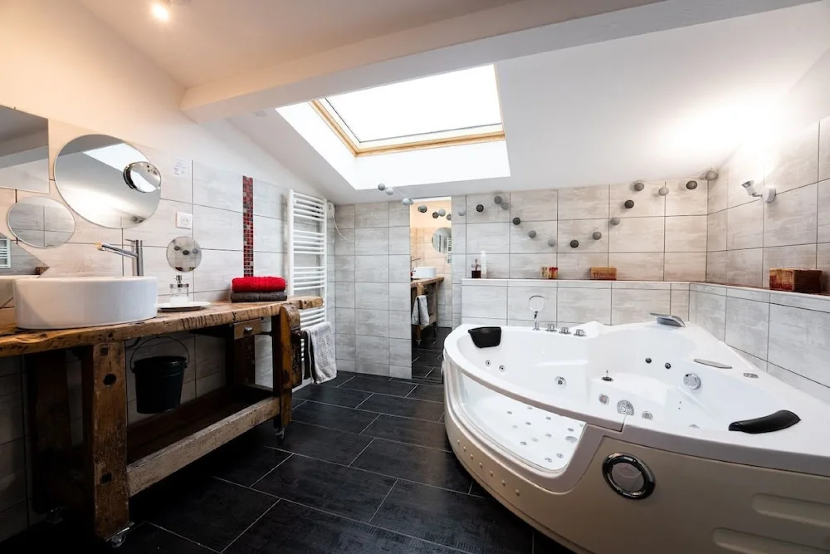 Chambres d’hôtes, Gîte, Suite : “Au Hangar ”