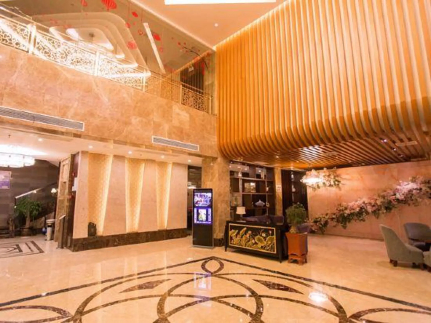 Jing Yue Sun Shine Hotel