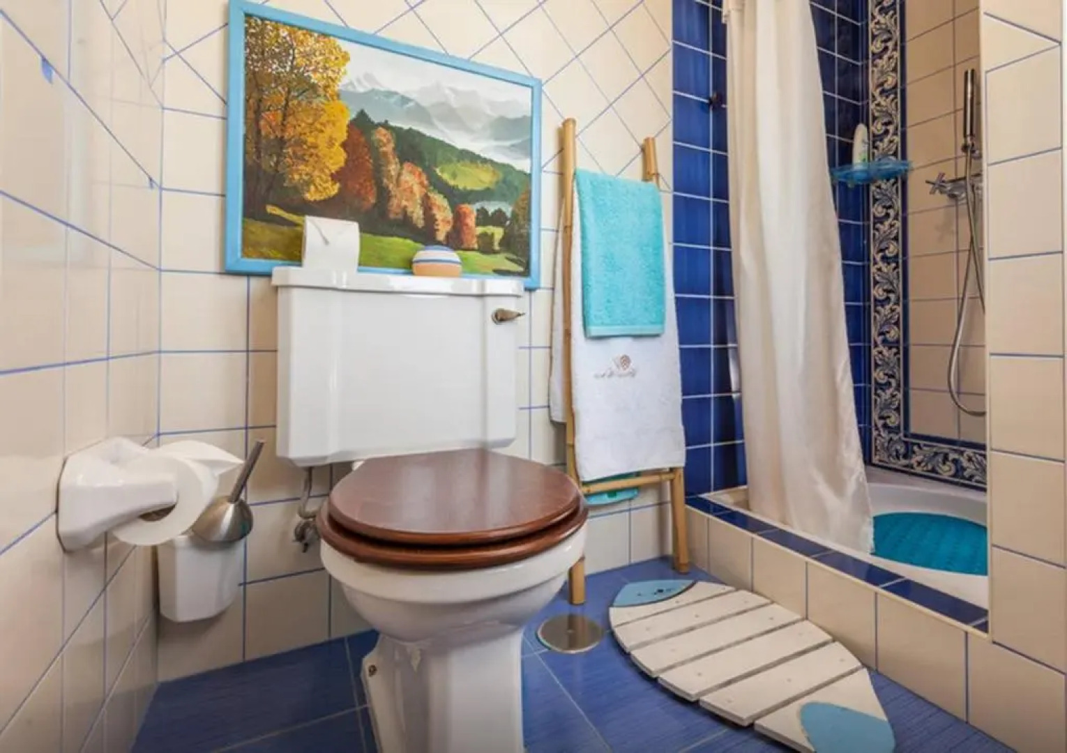 House with 5 bedrooms in Braga with wonderful mountain view private pool enclosed garden 30 km from the beach