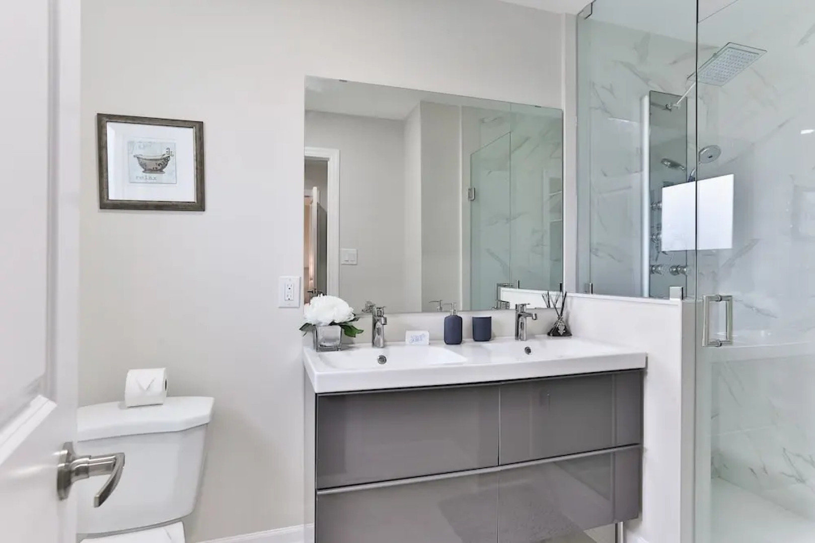 QuickStay - Stunning 4bdrm House in Vaughan