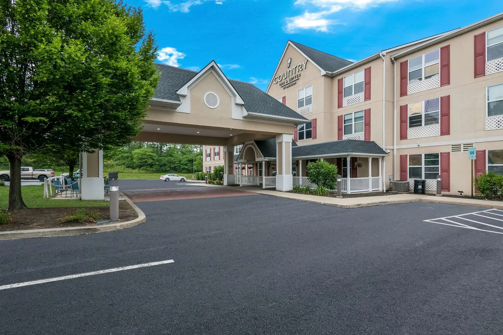 Country Inn & Suites by Radisson, Harrisburg Northeast - Hershey