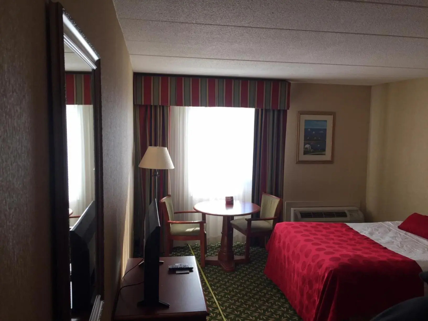 Mystic River Hotel & Suites Near Casinos