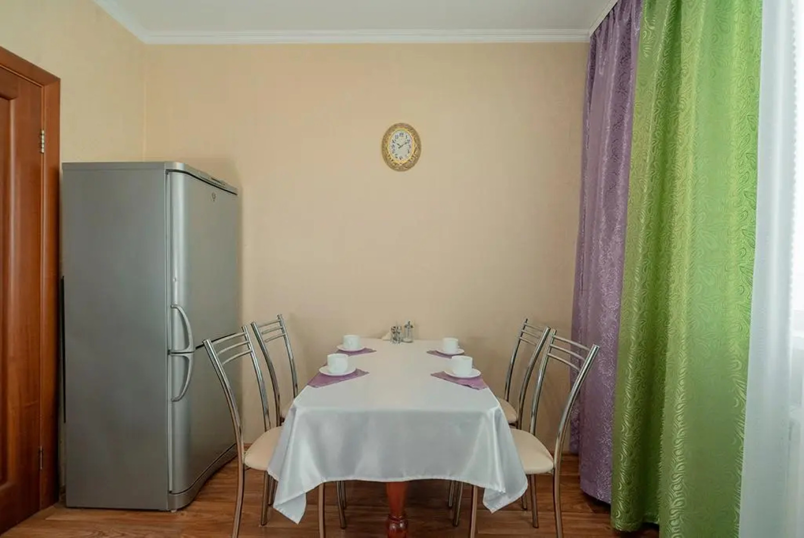 Пять звезд на Спортивная