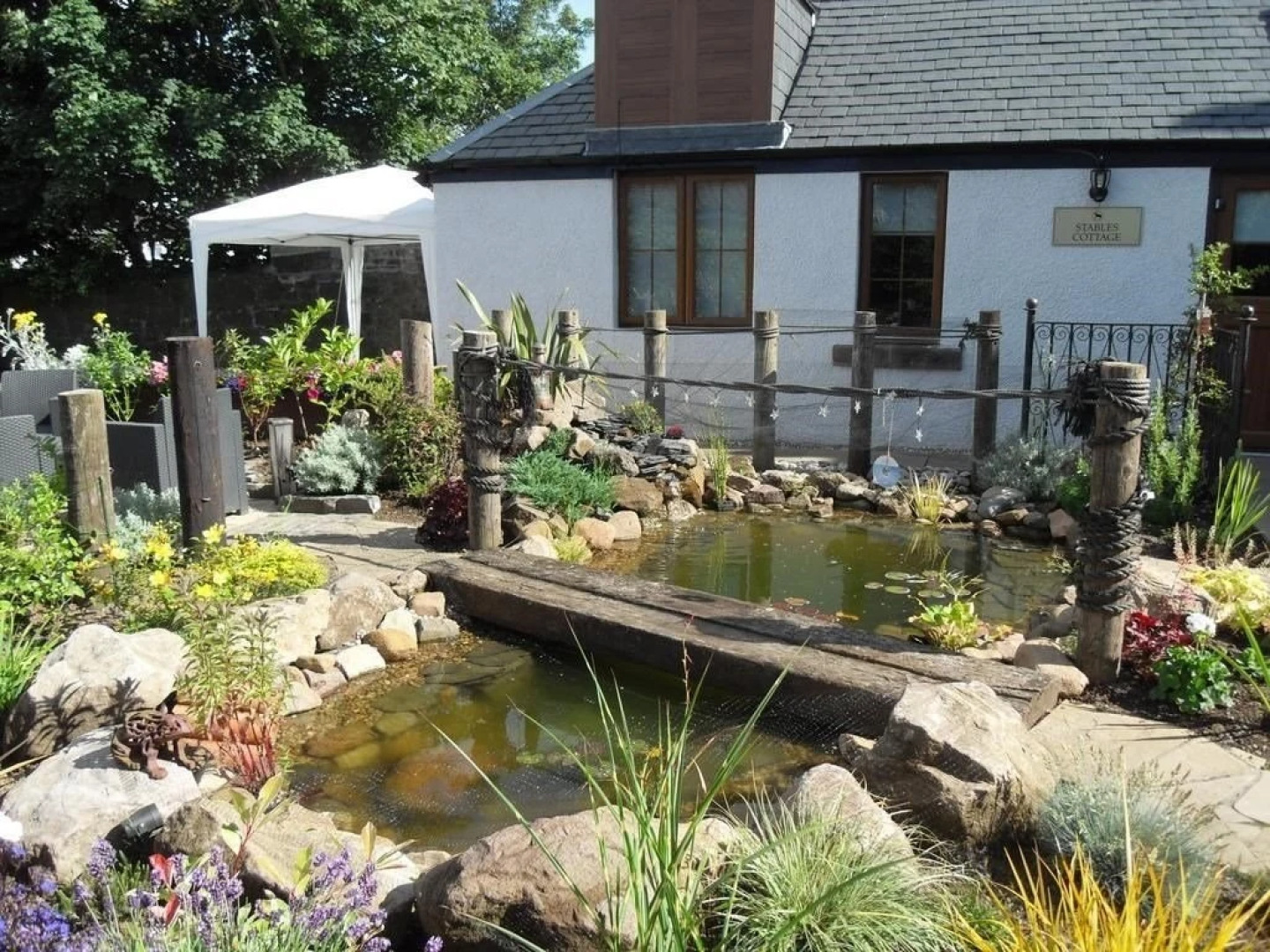 Rosemount House & Stables Cottage