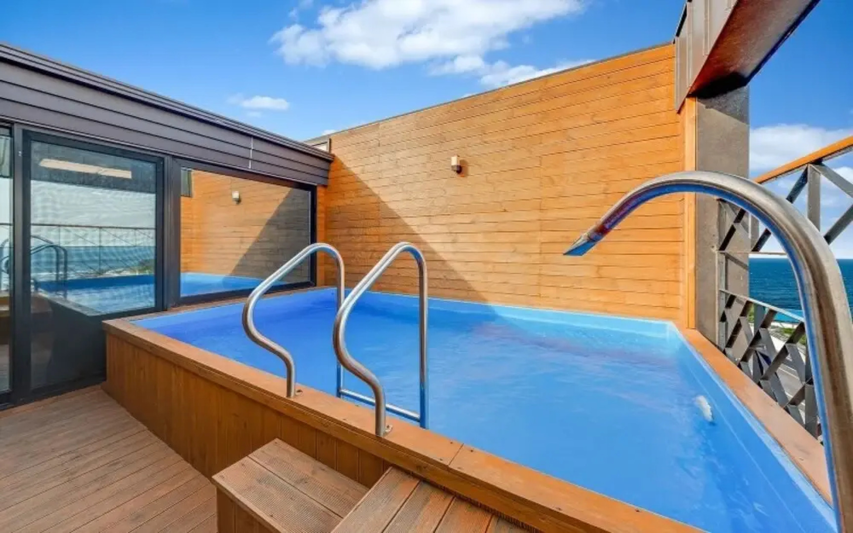 Pohang The East Pool Villa Pension