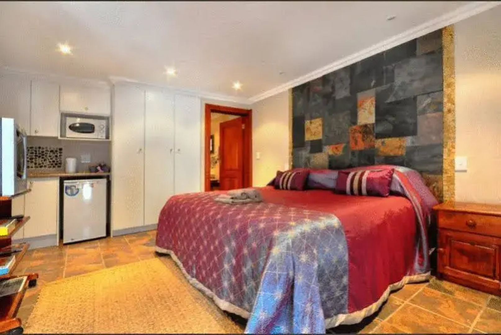 Amakoekoe Guest Lodge