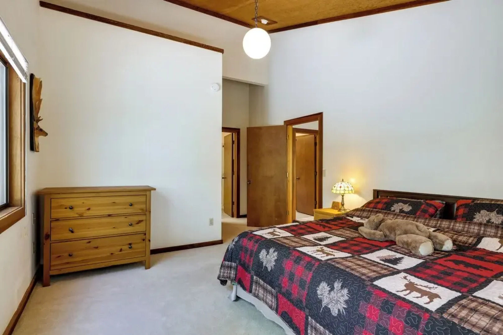 Deck & Gas Grill: Secluded Arnold Cabin Rental!