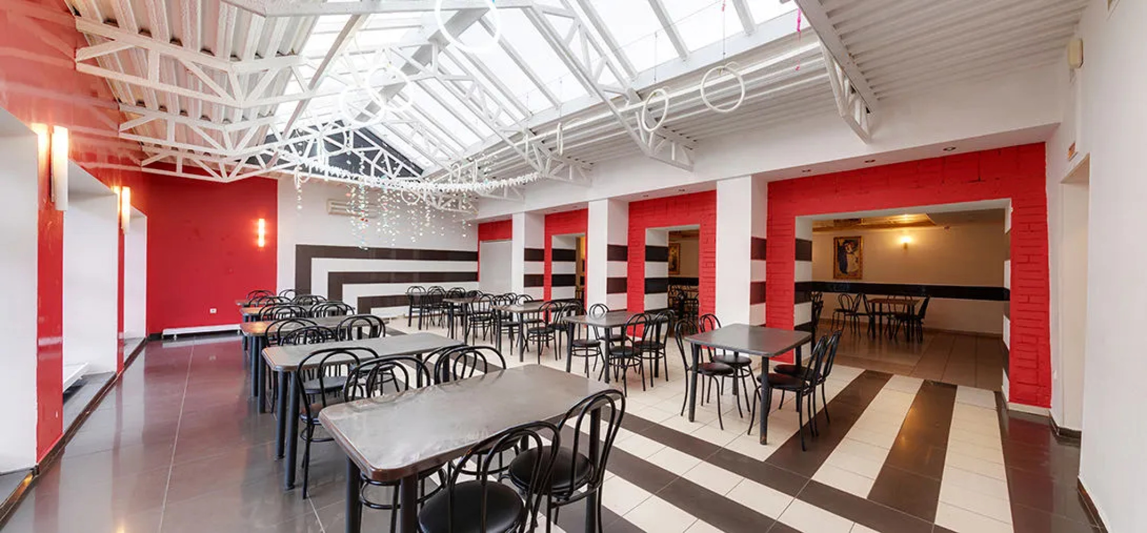 Отель Уральская