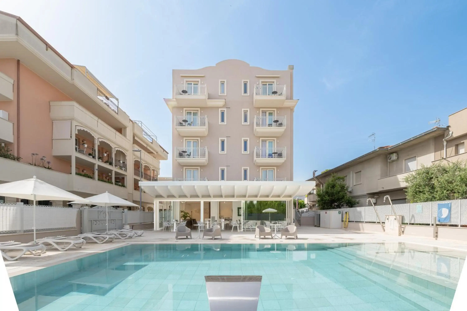 Hotel Carducci