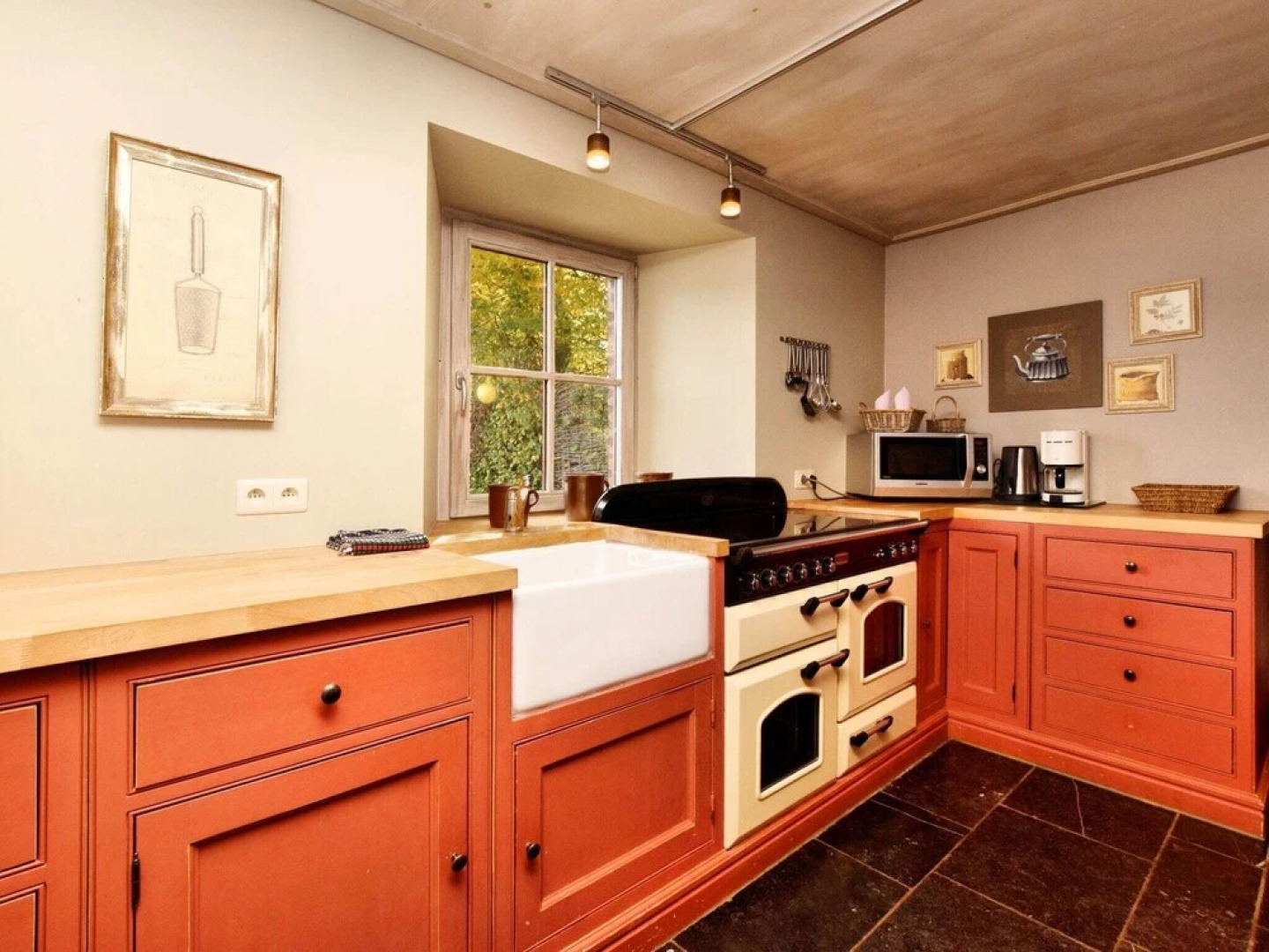 Ardennic Farmhouse for Groups