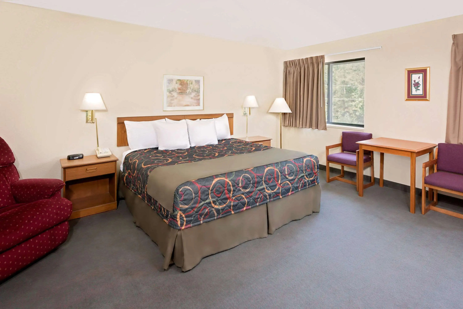 Days Inn by Wyndham Boonville