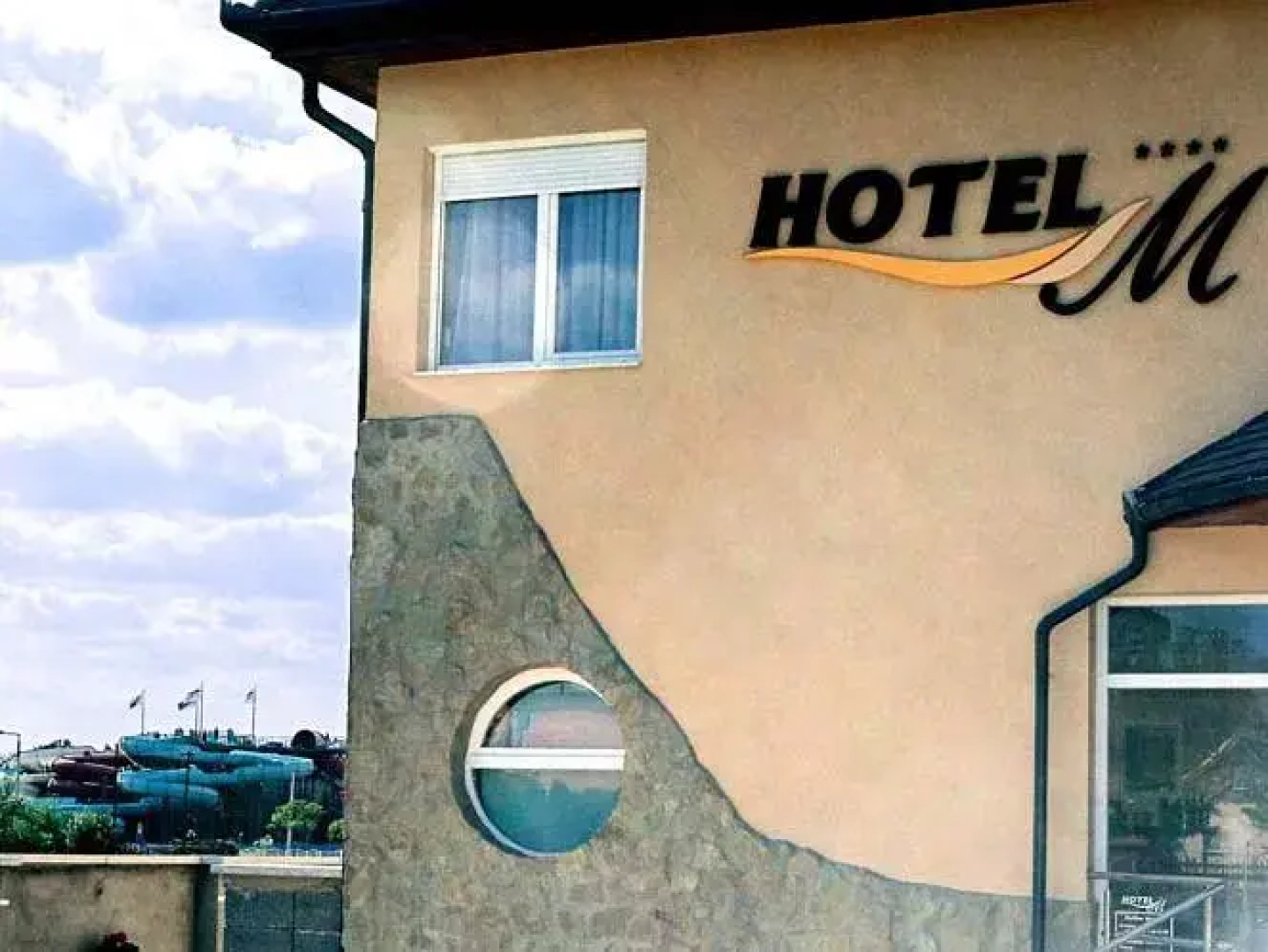 Wellness Hotel-M