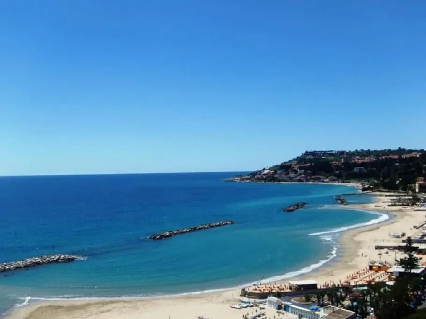 Arma di taggia apartment