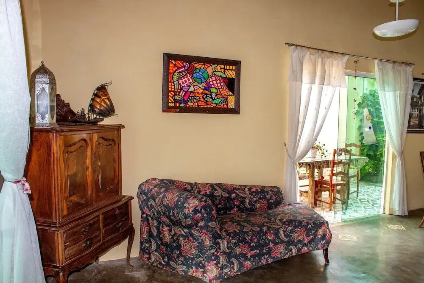 P004 Casa c 3 Dorm. Apenas 150m da Praia