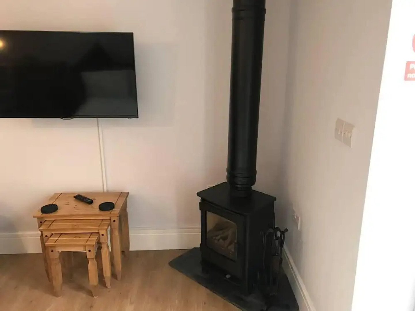 Cozy Lodge Sleeps 4 in Barton-upon-humber