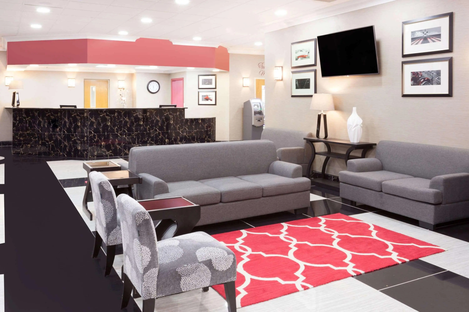 Ramada Plaza by Wyndham Chicago North Shore