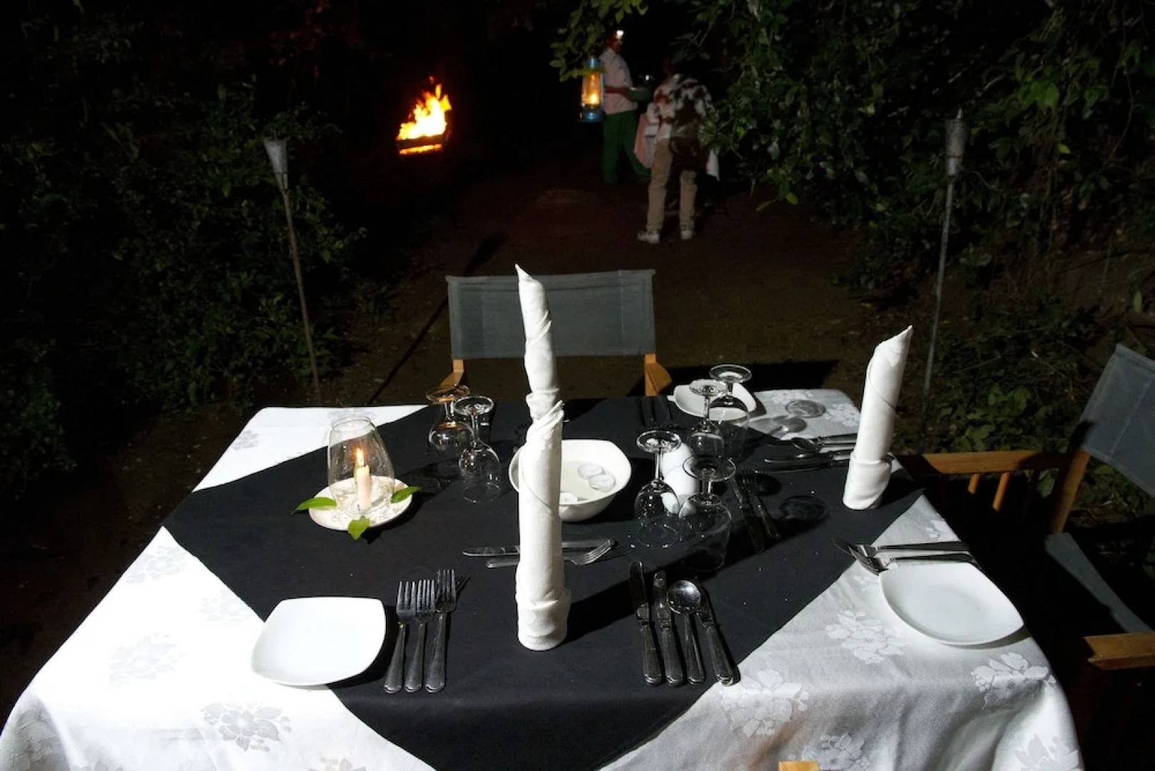 Explorer by eco team -Dambana