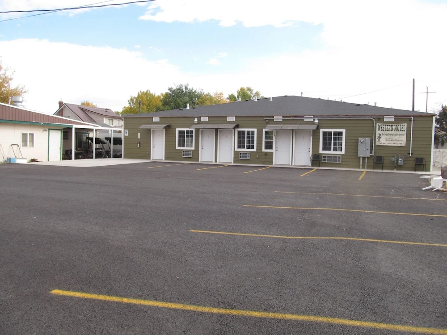 Western Motel Lovell