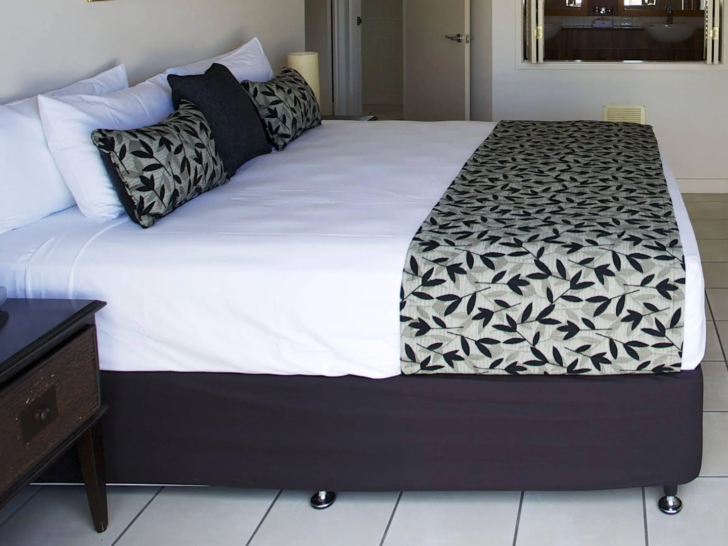 Portside Whitsunday Luxury Holiday Apartments