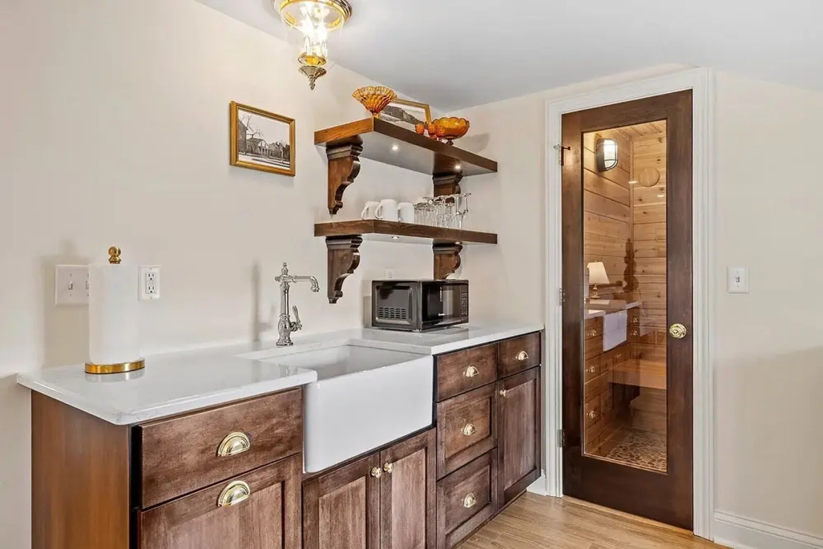 The Rochester Inn, A Historic Hotel