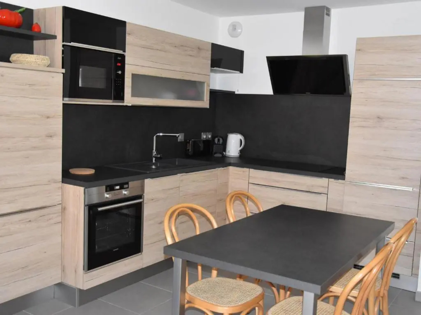 Appartement Bozel, 2 pièces, 4 personnes - FR-1-464-81