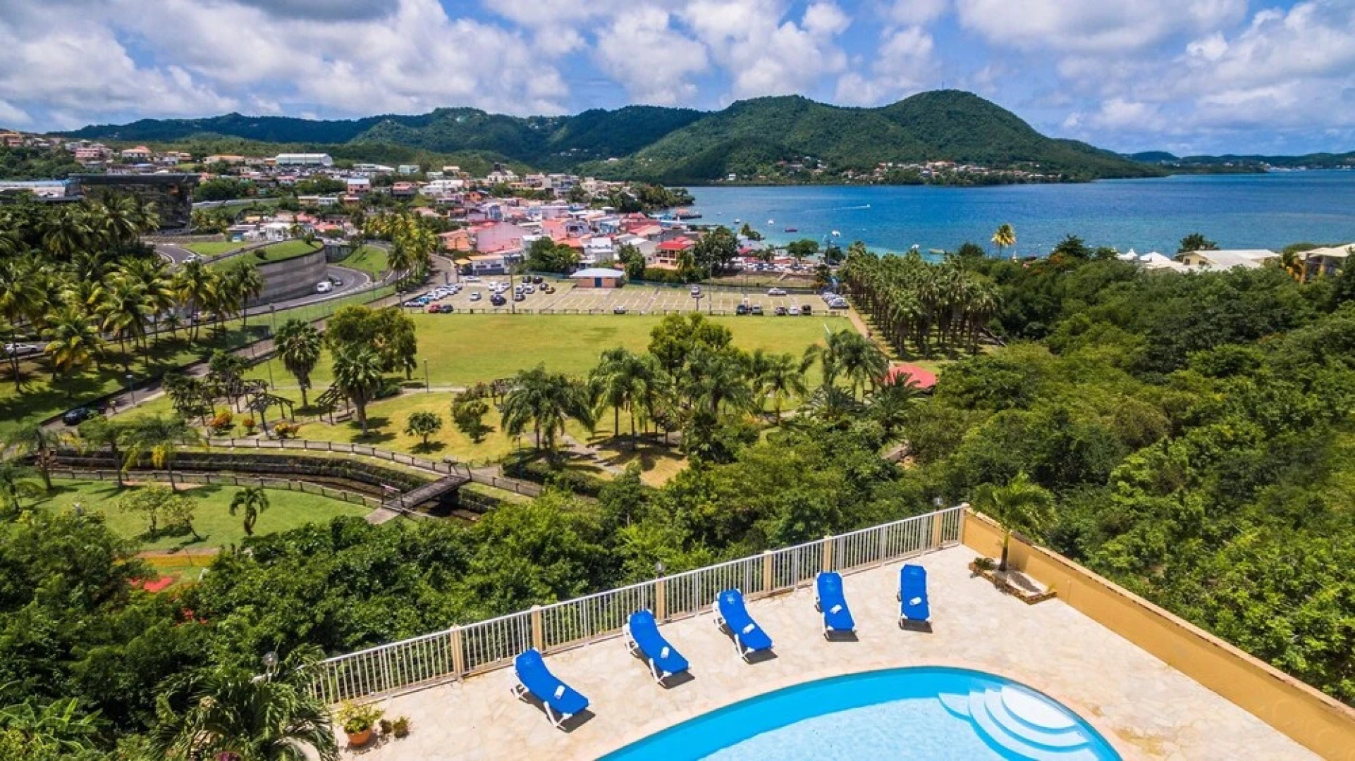 Apartment With one Bedroom in Sainte-luce, With Wonderful sea View, Po